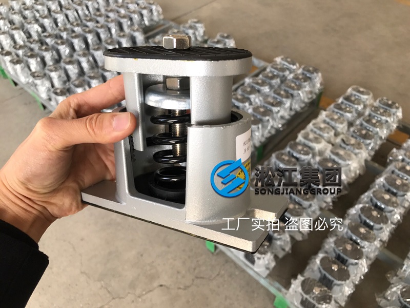 为深圳疫情防控应急医院提供空调系统减震器